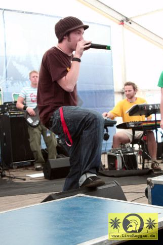 Dopewalka (D) 15. Reggae Jam Festival - Bersenbrueck - Goldvibez Showcase - Riddim Stage - 31. Juli 2009 (7).JPG